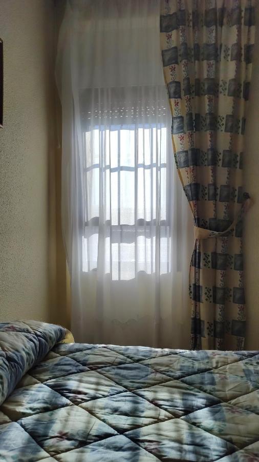 Hotel Ria De Vigo "Tierra De Campos" Becilla de Valderaduey Bagian luar foto